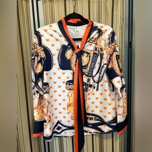 Graphic blouse